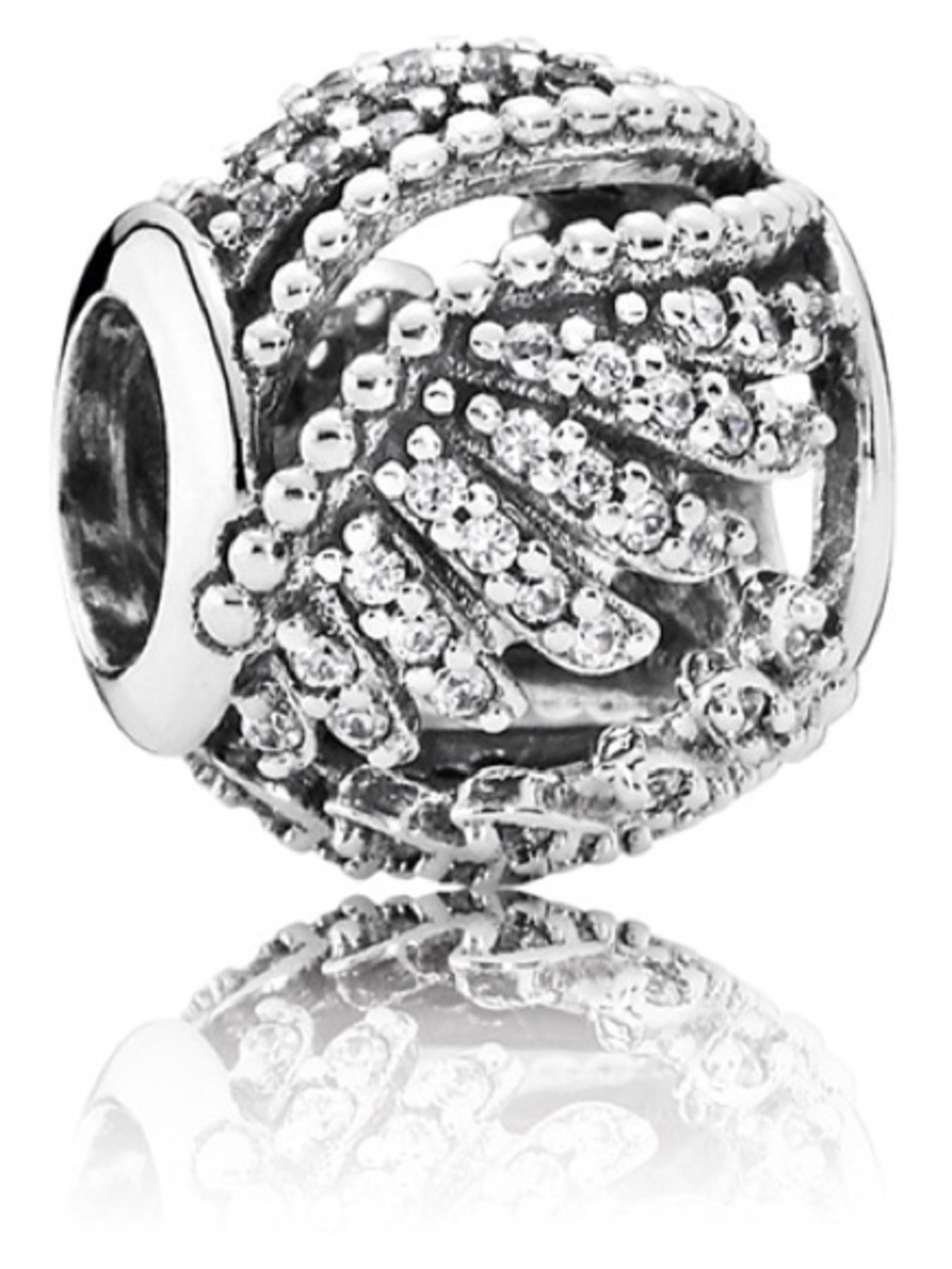 Pandora Majestic Feathers charm